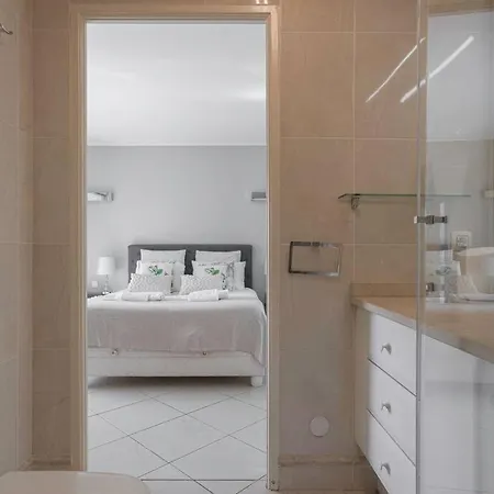 Apartmán Le Bleuet Medicis & Sea View & 50m Plage & Clim & Piscine