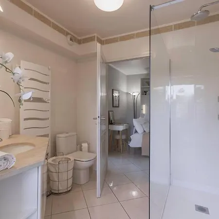 Le Bleuet Medicis & Sea View & 50m Plage & Clim & Piscine Apartmán Cannes